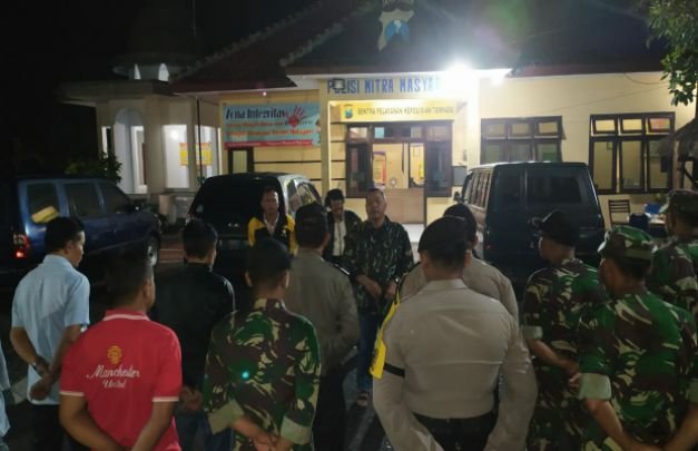 Foto: Apel jelang patroli di Mapolsek Rowokangkung