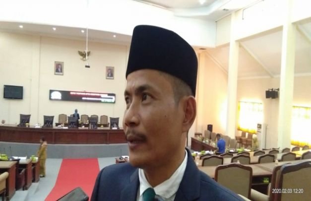 Foto : Fadol,  Ketua DPRD Sampang