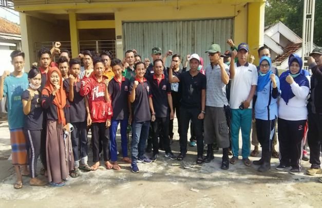 Foto: GEAL 63 Bersama Kepala DLH, Danramil Larangan dan Petugas Puskesmas