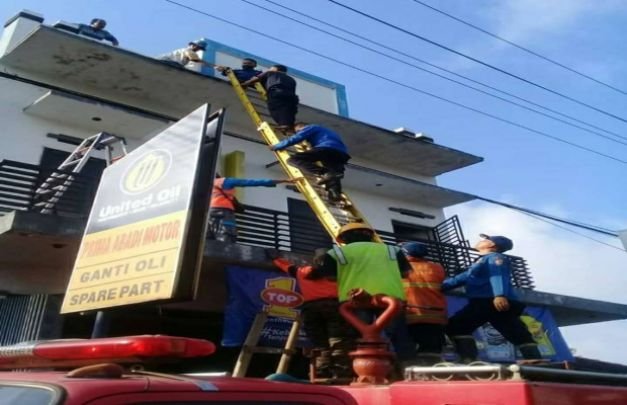 Foto: Kondisi Ruko di jalan Diponegoro di Kecamatan Kalisat