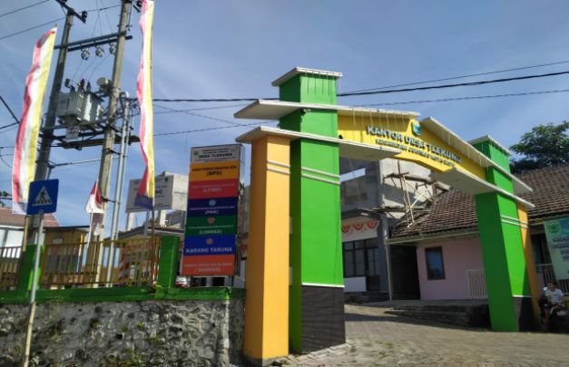Foto: Kantor Desa Tlekung, yang telah menyediakan wifi gratis 
