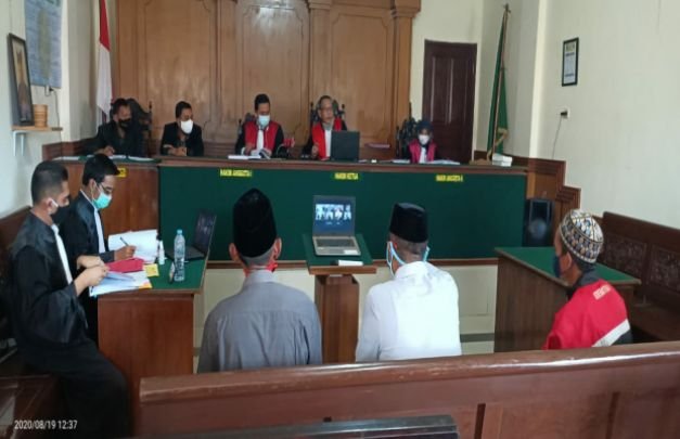Foto : Sidang pembunuhan Galis