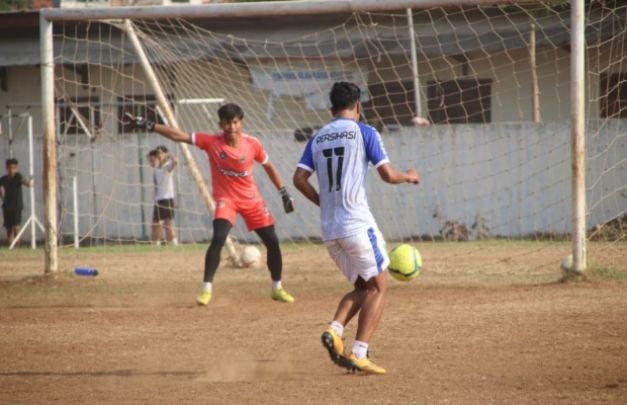 Foto : Latihan perdana Persikasi