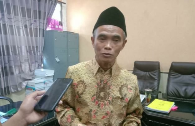 Foto: Anggota komisi IV DPRD Sumenep H. Samioeddin saat dimintai keterangan