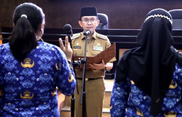 Foto: Prosesi Pelantikan