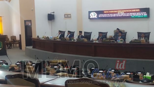 Foto : Suasana Paripurna DPRD Sampang 