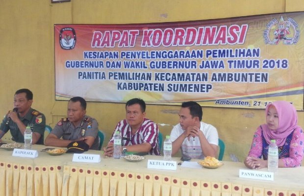 Foto: PPK Ambunten Saat Gelar Rakor Kesiapan di Pendopo Kecamatan