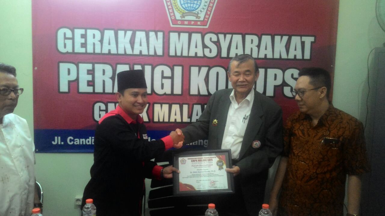 Foto: Mantan Wakil Ketua KPK saat peresmian kantor GMPK