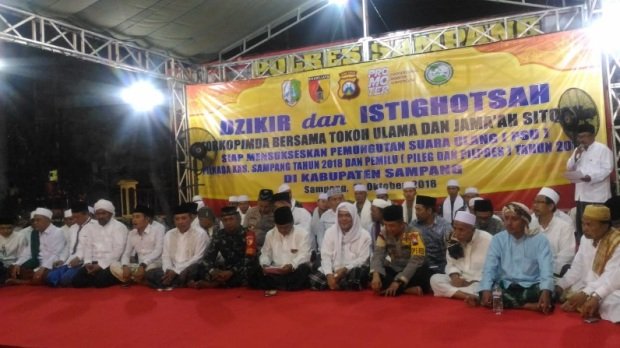 Foto: Istiqasah PSU damai bersama ribuan jemaah