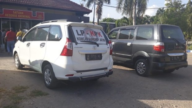 Foto: BB mobil LSM yang diamankan polisi