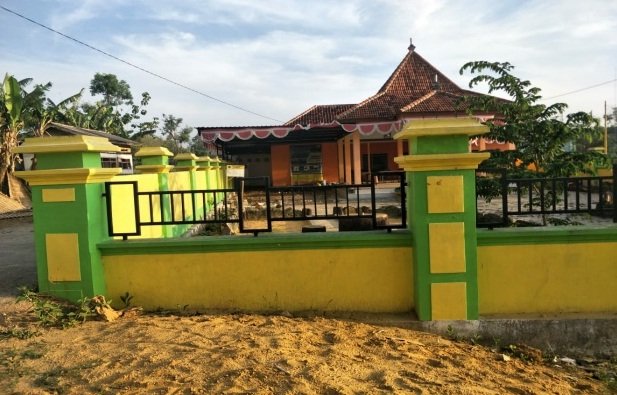Foto: BalaiDesa Bandungan-Pamekasan