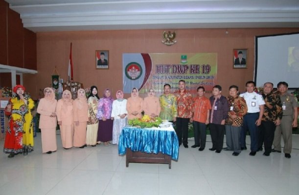 Foto: HUT Ke-19 Dharma Wanita Persatuan