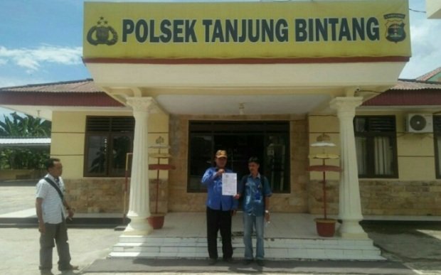 Foto: Muntiri salah satu Wartawan Medialiputanindonesia.com, dan juga sebagai koordinator wilayah Lampung (Korwil) saat laporan polisi