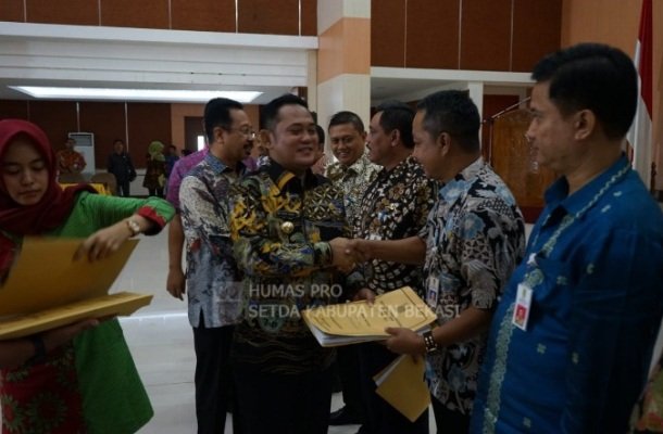 Foto: Plt. Bupati Bekasi