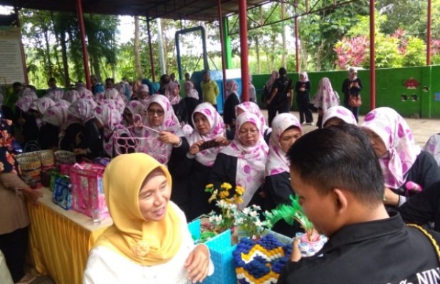 Foto: Kunjungan Kehormatan TP PKK Kabupaten Pacitan ke TPA Pakusari Jember