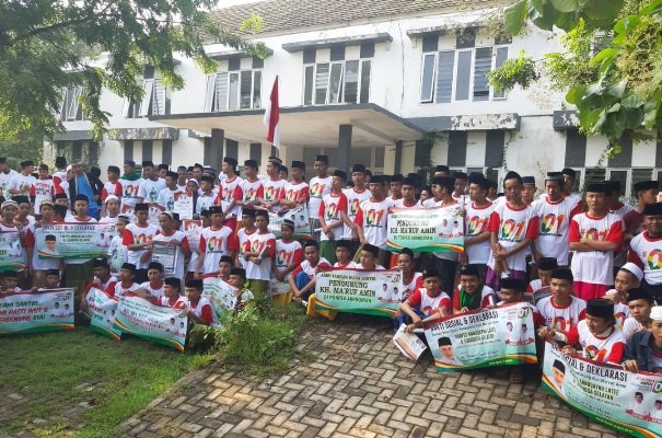 foto: deklarasi dukung jokowi-ma'ruf oleh barisan hijau santri annuqayah