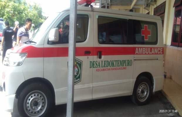 Foto : Ambulance yang diduga bawa sabu berhasil diamankan Polres Sampang