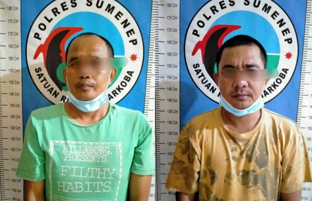 Foto: Kedua tersangka diamankan berikut barang bukti