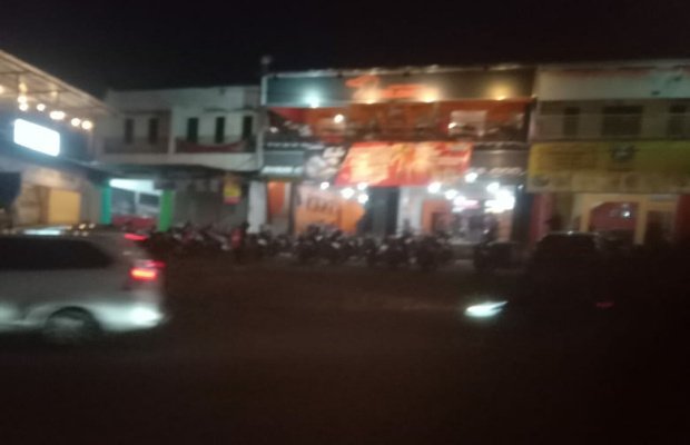 Foto: Rumah Makan Ayam Goreng Nelongso yang berlokasi di Jalan Bromo, Kota Batu.