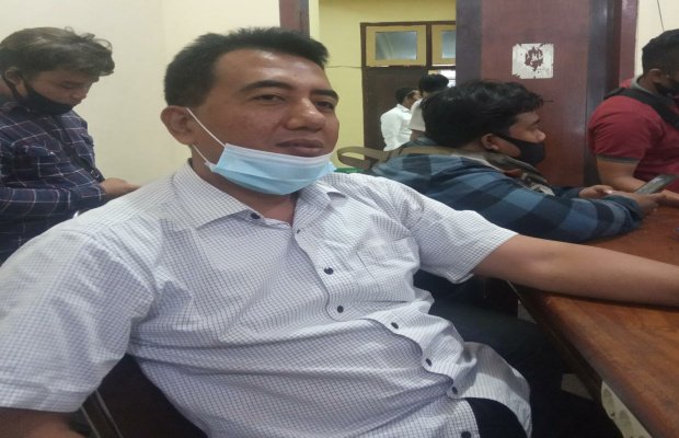 Foto : Rokip Ketua Komisi B DPRD