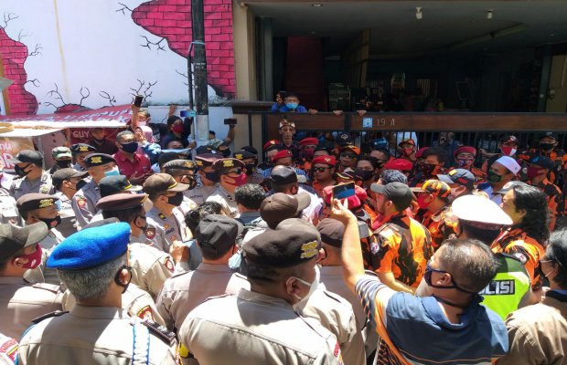 Foto: eksekusi pengosongan lahan di Kelurahan Jatimulyo, Kota Malang.