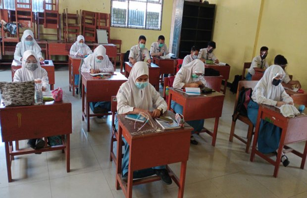 Foto : Siswa saat PTM
