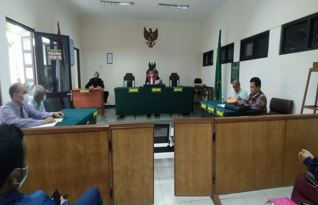 Foto: Sidang praperadilan digelar di ruang sidang kartika PN Lumajang