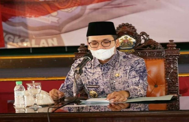 Foto : Bupati Bangkalan, R Abdul Latif Amin Imron. 