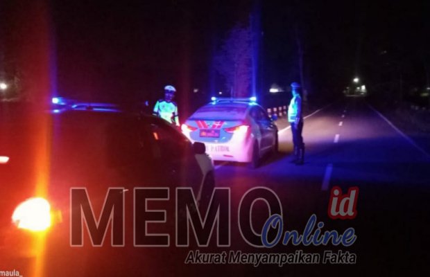 Foto : Polisi sedang melakukan patroli balap liar di Sampang