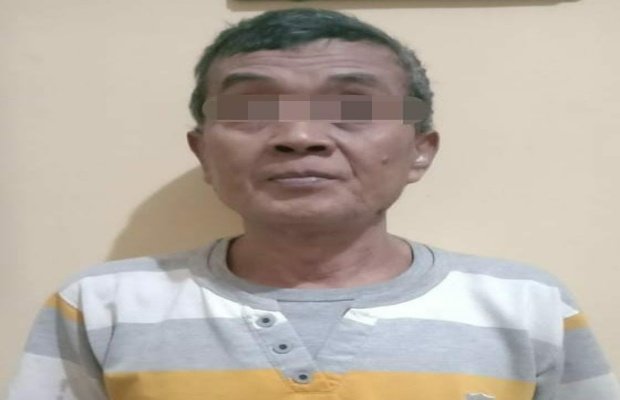 Foto: Tersangka 'J' saat diamankan petugas