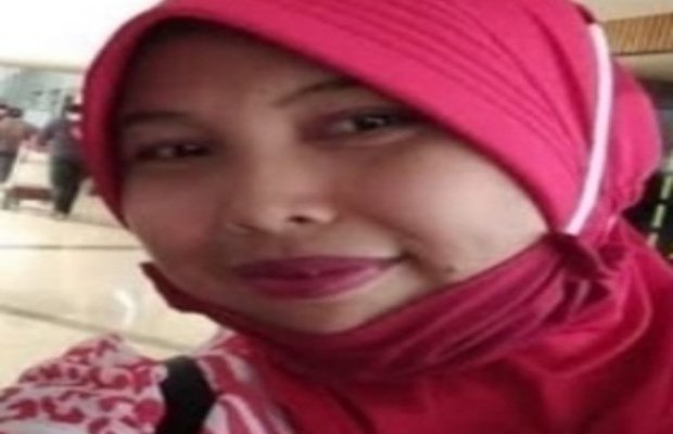 Foto : AM (31) warga Kecamatan Rambipuji, Kabupaten Jember gagal terbang ke Singapura
