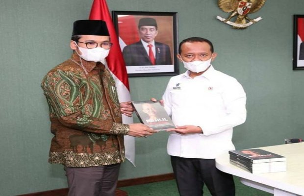  Foto : Bupati Bangkalan, R Abdul Latif Amin Imron saat melakukan koordinasi dan  konsultasi ke BKPM RI