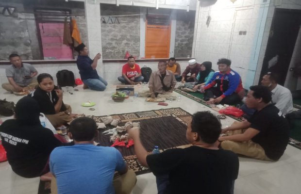 Foto: LAMI saat makan sahur bareng FPHI