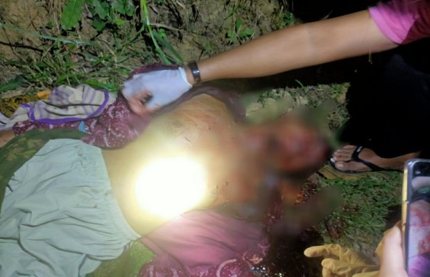 Foto: korban pembunuhan isu santet saat ditemukan di TKP.