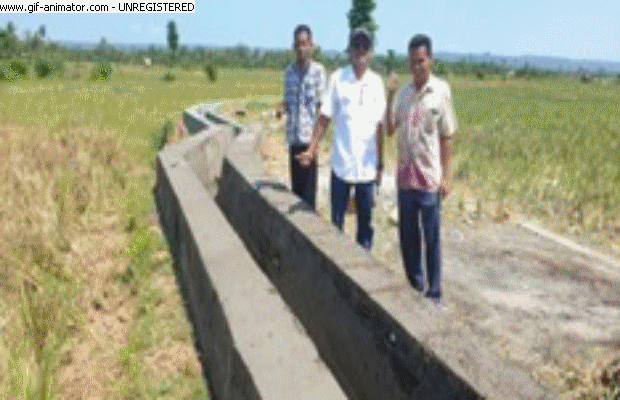 FOTO: Pekerjaan Proyek P3-TGAI di Desa Geddungan Kecamatan Batuan Kabupaten Sumenep, selesai 50 persen dan dalam proses menunggu termin untuk 50 persen pada bulan Juli 2021