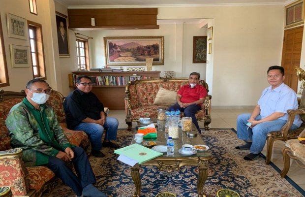 Foto: Ahmad Muzani di dampingi wakil Sekretaris Jenderal Girindra Ahmad Jojon Novandri