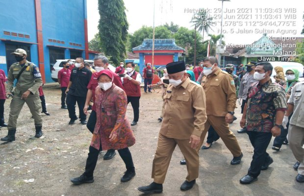 Foto: kunjungan menteri sosial