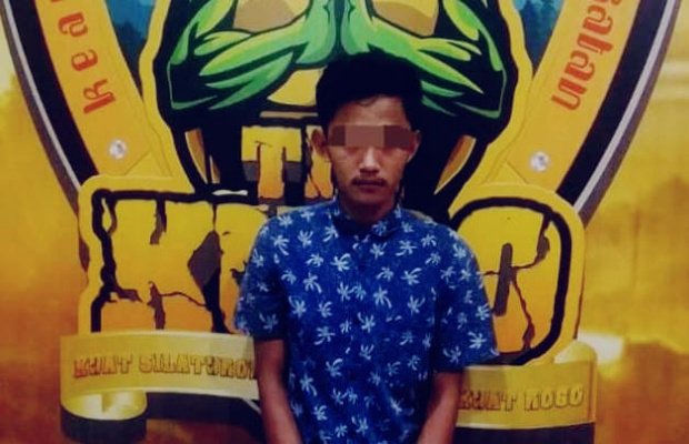 Foto : 'LR' tersangka ditahan di rutan Mapolres Lumajang.