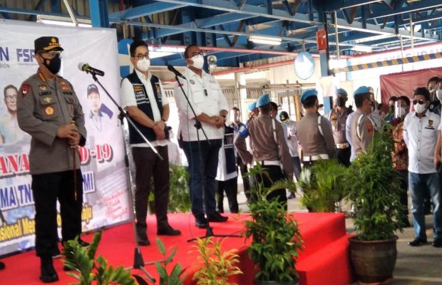 Foto: Kapolri bersama Ketum Kadin Indonesia 