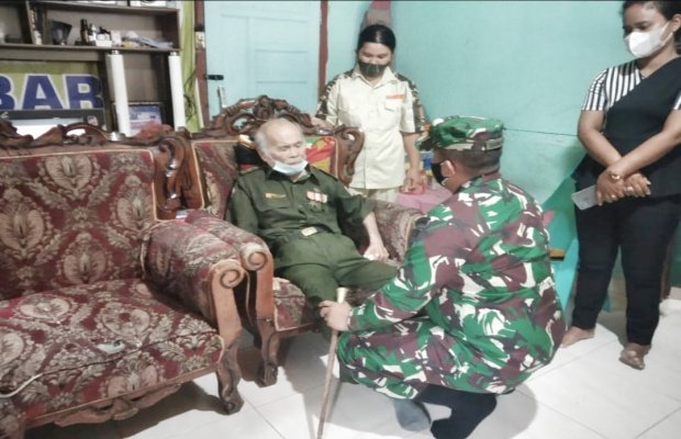Foto: Silaturahim Dandim ke rumah veteran