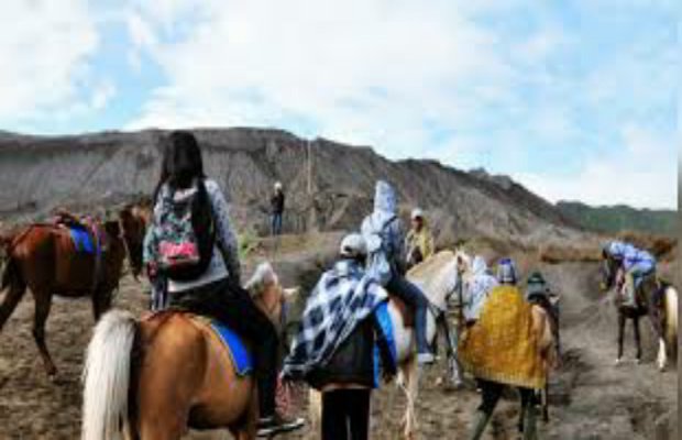 Foto : Wisata Gunung Bromo Mulai Dibuka Kembali