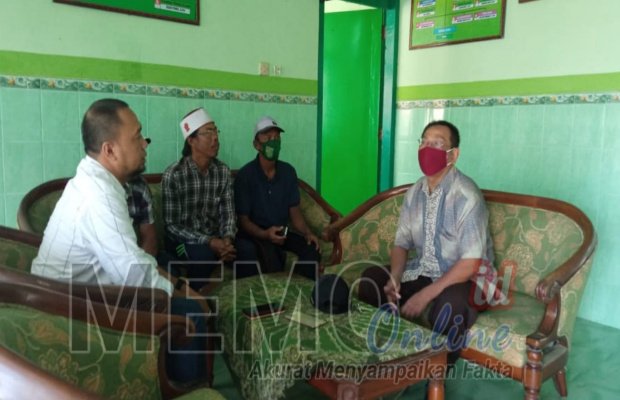 Foto : Saat wali siswa ditemui kepala sekolah SMPN 1 Camplong