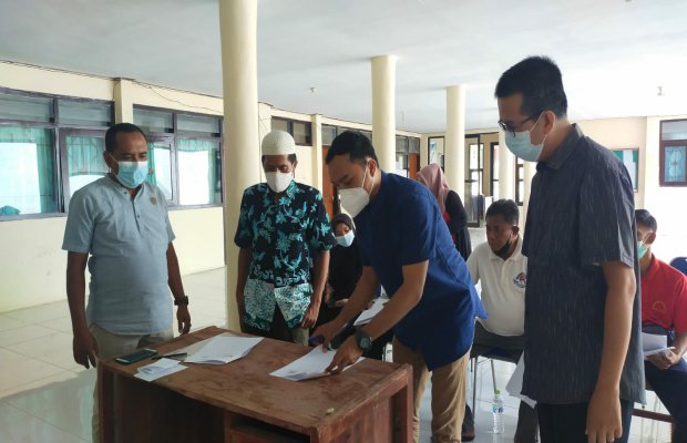 Foto: Diskominfo Pamekasan Saat Teken MoU Dengan Sejumlah KIM Dalam Sosialisasi DBHCHT