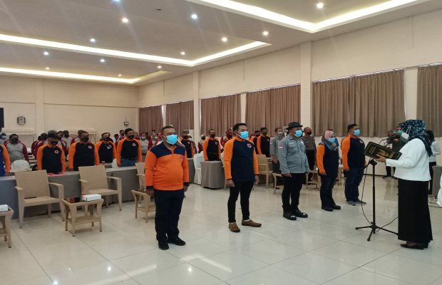 Foto: Walikota saat kukuhkan kepengurusan FPRB Kota Batu