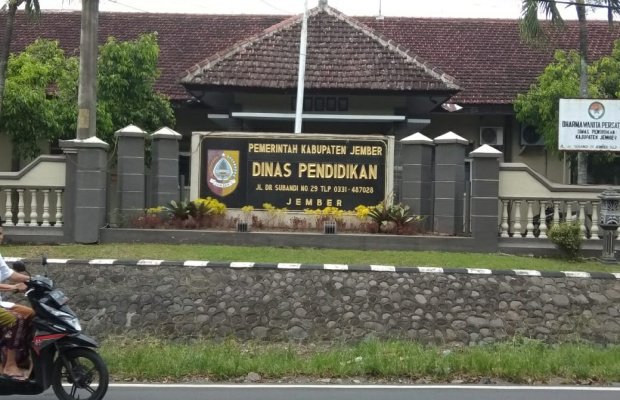 Foto:  kantor Dinas Pendidikan Kabupaten Jember.