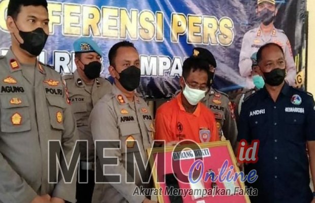 Foto : Kapolres Sampang AKBP Arman saat jumpa pers di Mapolres Sampang
