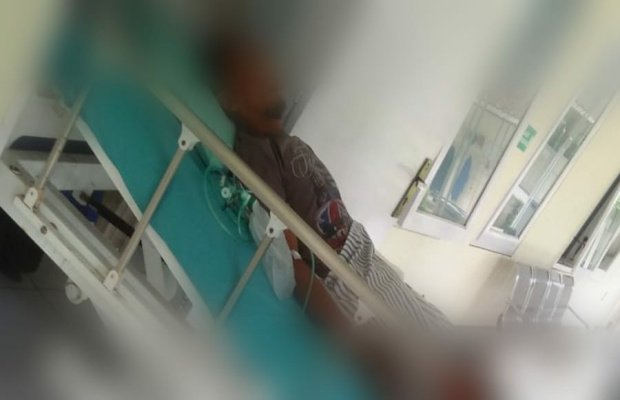 Foto : Abdul Hamid terbaring di rawat di rumah sakit
