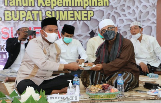 Foto: Bupati Fauzi saat acara Isra' Mikraj dan Doa Bersama Satu Tahun Kepemimpinannya