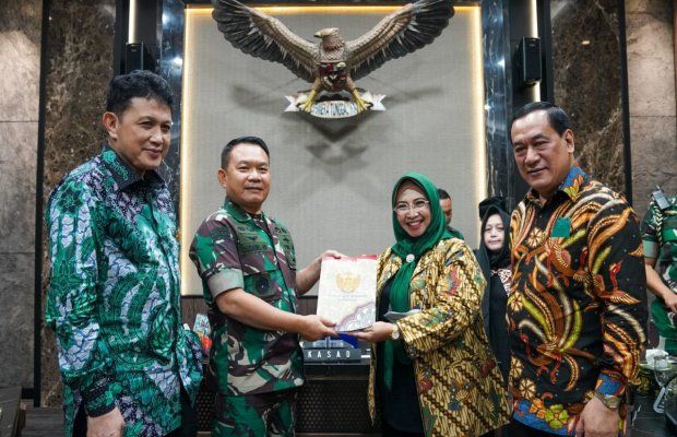 Foto: Silaturahmi Kasad Dudung bersama MAKN  