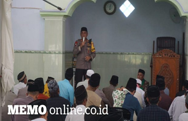 Foto: Kapolres Pamekasan Saat Memberikan himbauan kepada masyarakat 